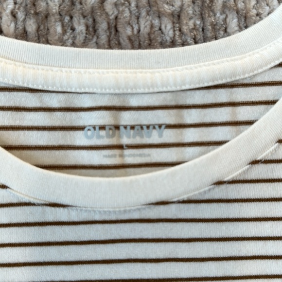 Old Navy Light Brown Stripe Crew Neck Short Sleeve T-shirt - Picture 3 of 5